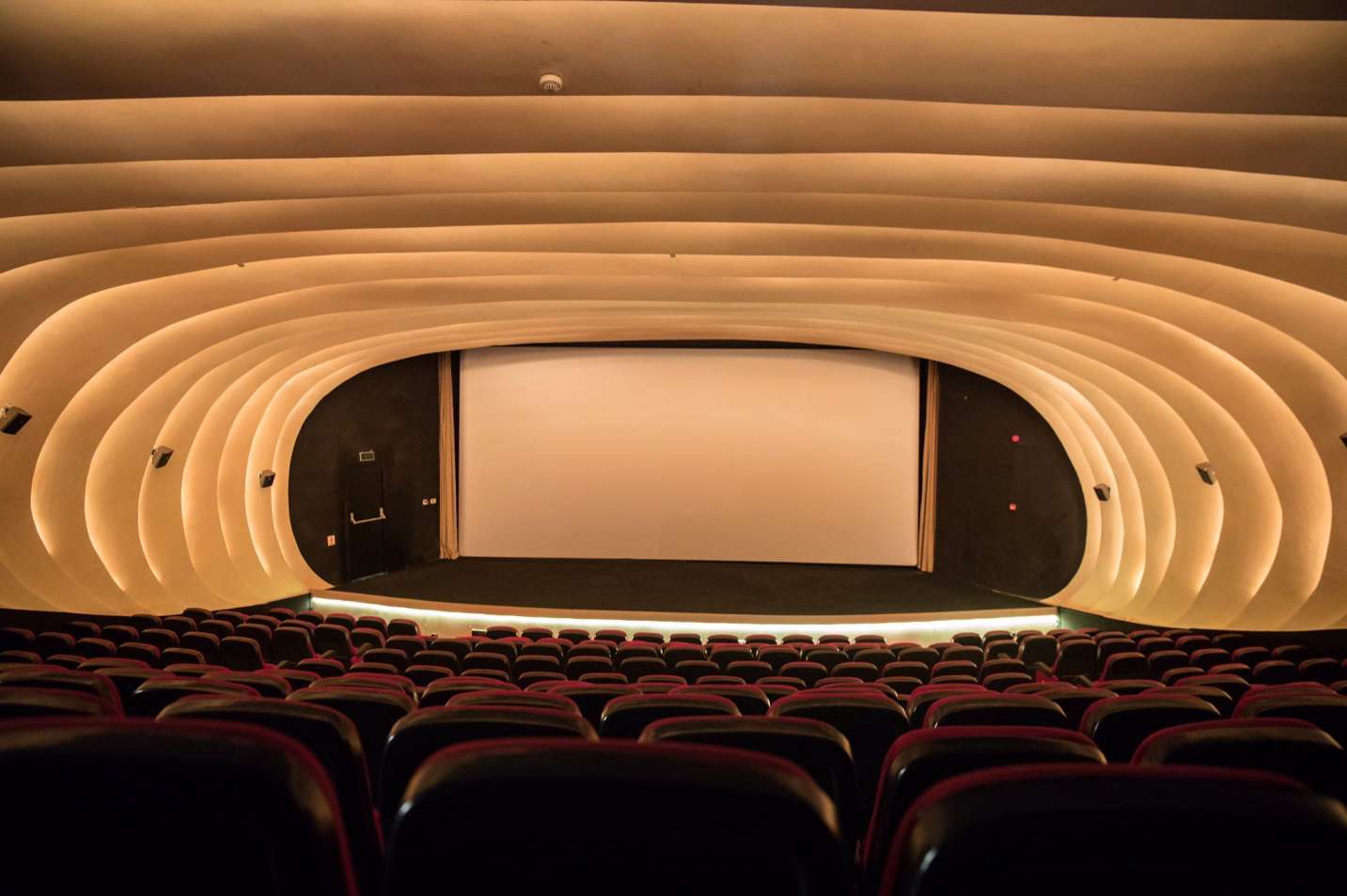 <p>Defining Arthouse: The Reception of European Cinema among the Istanbul Arthouse Audiences</p>